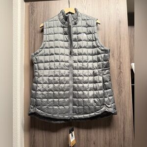 The North Face Women's Smoked Pearl Quilted Vest